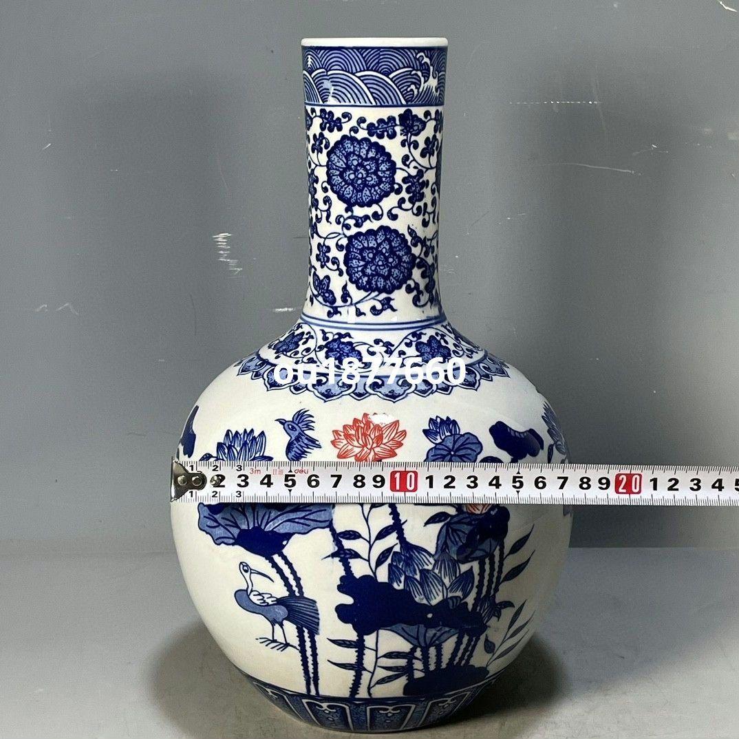 青釉に紅荷模様天球瓶 景徳鎮 陶磁器 装飾品 現代工芸品 美術品 置物
