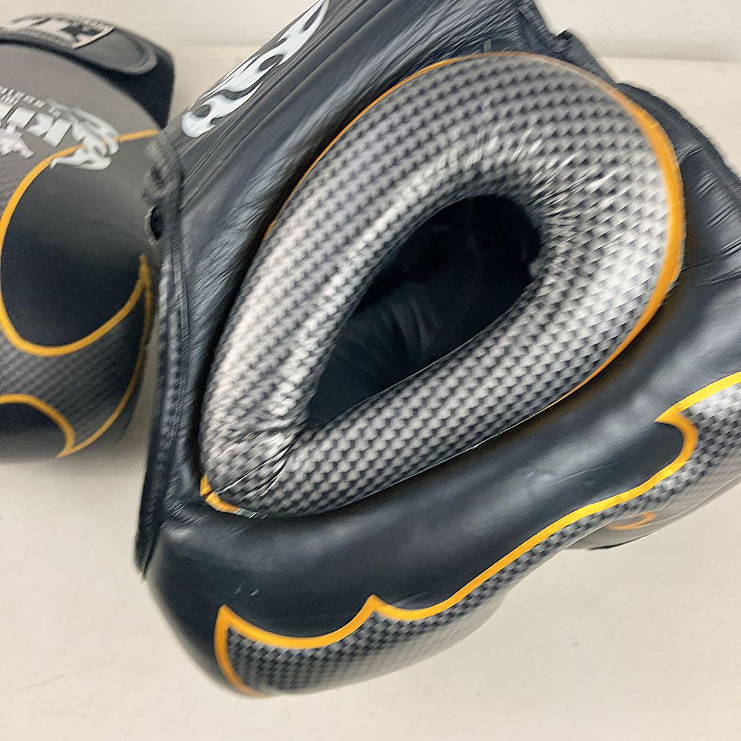 美品　王者ヘッドギア　トップキング キックボクシング　グローブ 14オンス L