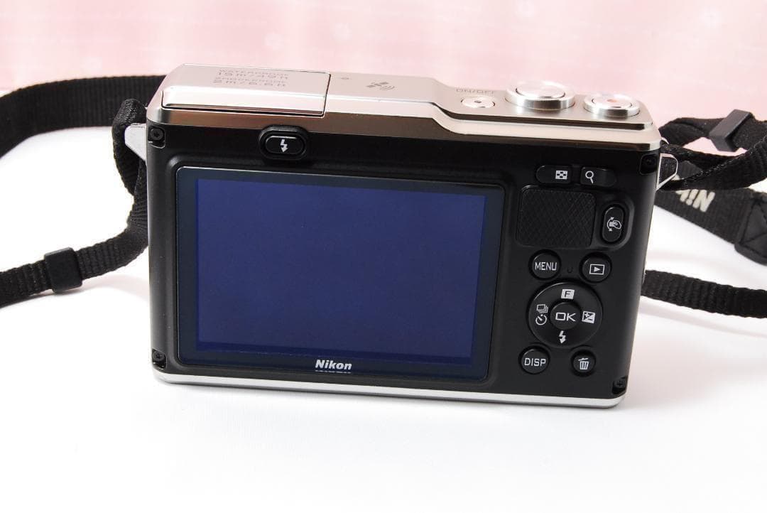 〓防水・耐衝撃性能〓ニコン NIKON 1 nikkor AW1 ミラーレス一眼