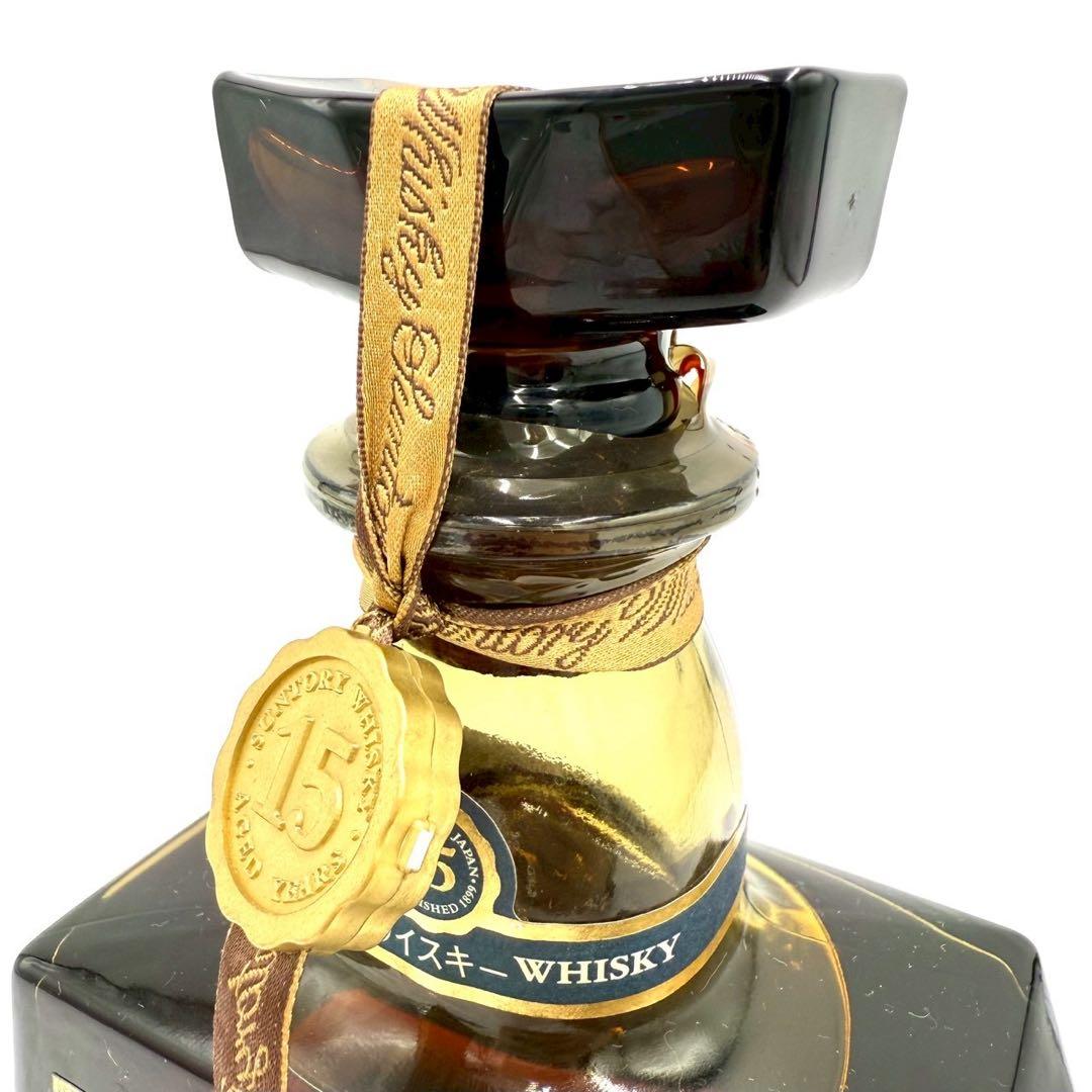 サントリー ローヤル プレミアム 15年　700ml 43% シェリー樽貯蔵