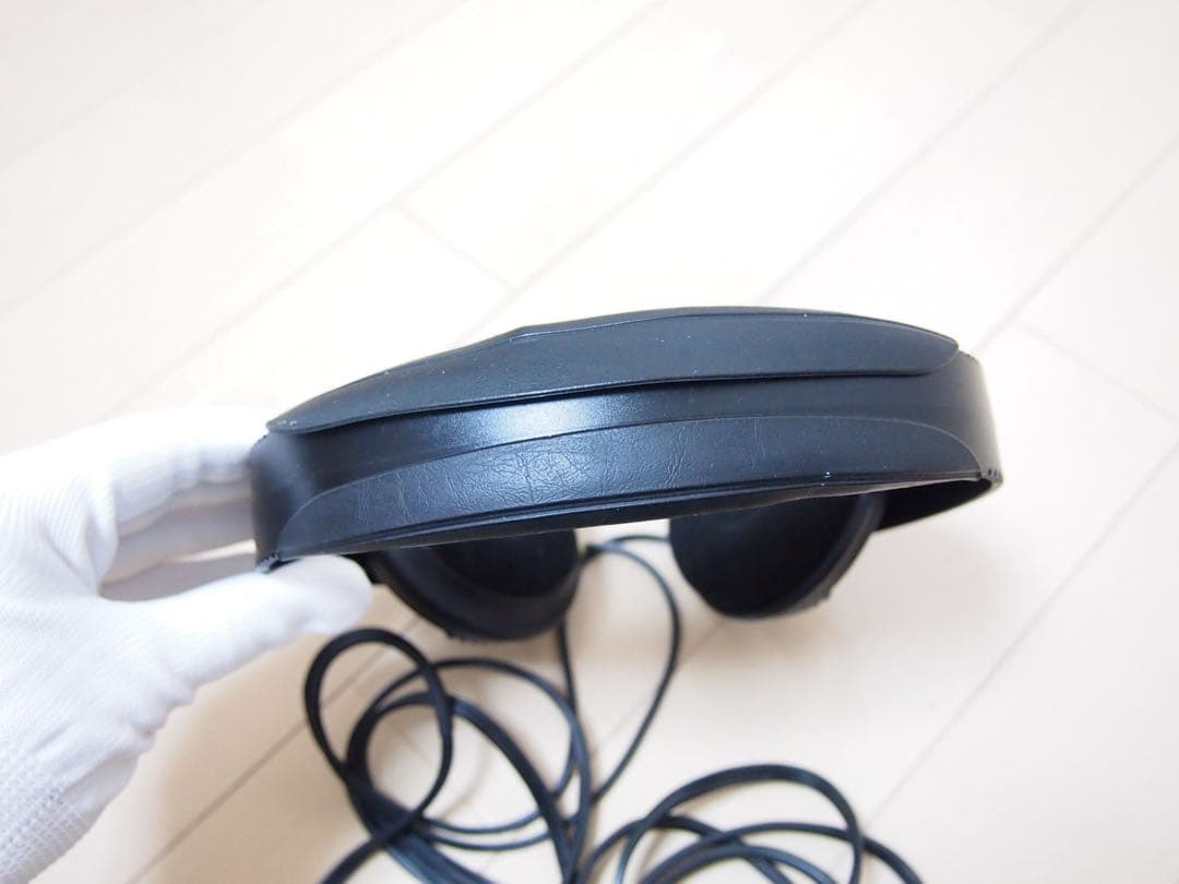 希少品 昭和レトロ AKG K80 有線ヘッドホン Australia