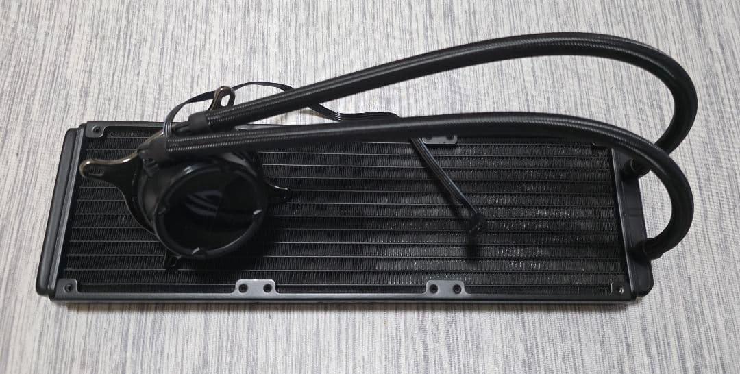 ROG STRIX LC II 360 ARGB 液体CPUクーラー