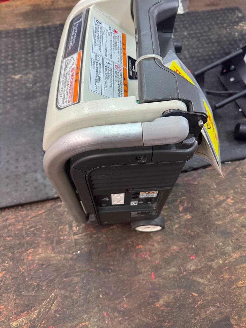 Honda ホンダ 発電機 エネポ EU9iGB カセットガス発電機　防災関連で