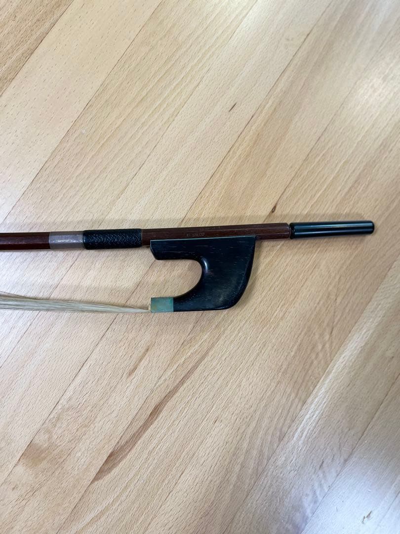コントラバス弓　AT SALD