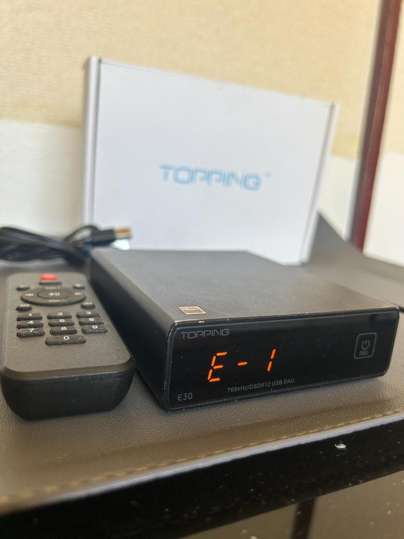 ●TOPPING E30　USB　DAC　ブラック　動作確認済み