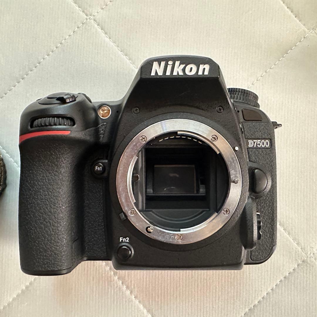 【ショット数8871枚】Nikon D7500 18-140 VRキット