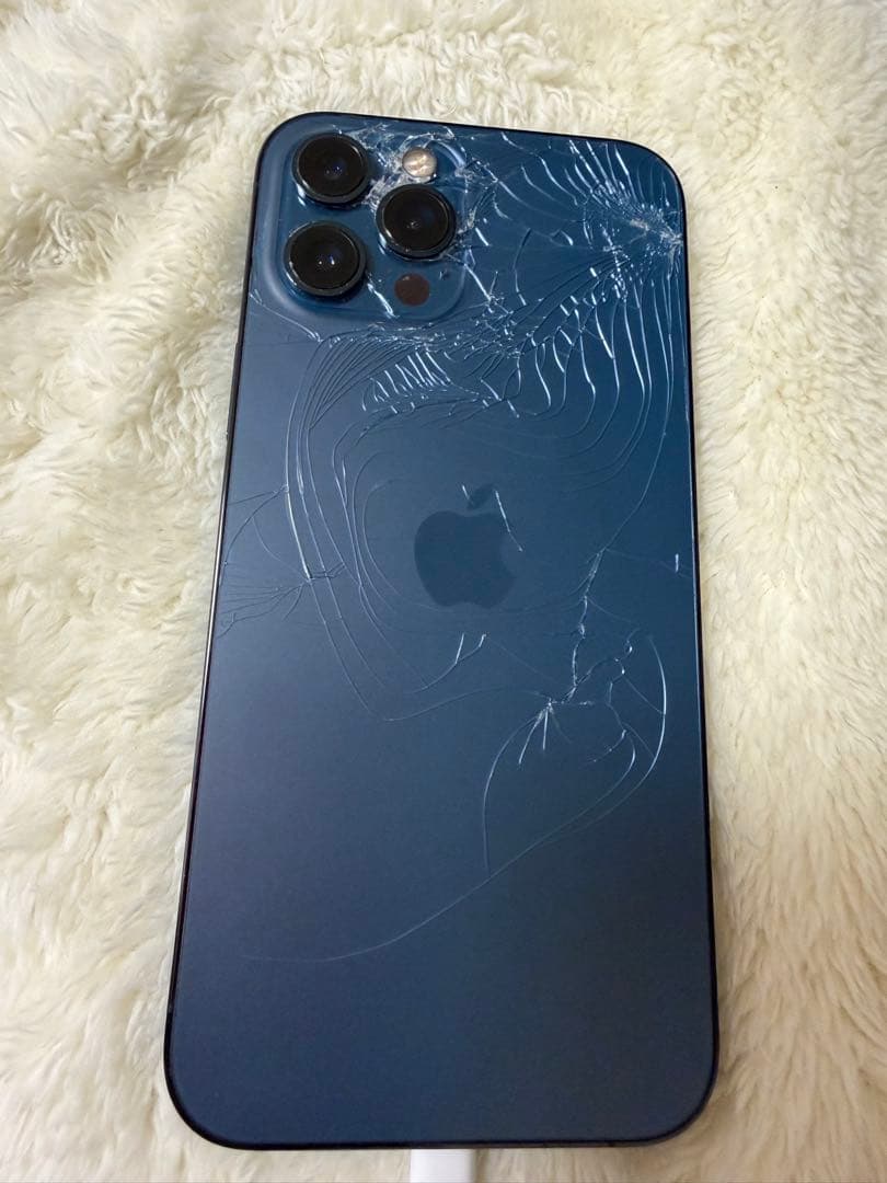 iPhone 12 ProMax 256GBグラファイト ひび割れあり 本体