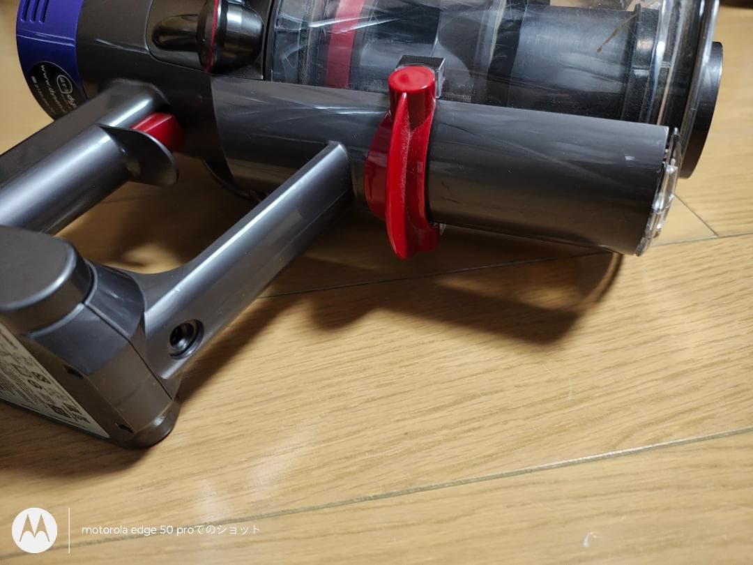 ダイソン★コードレス掃除機★V10本体★ＳV12★バッテリー新品と同等★5