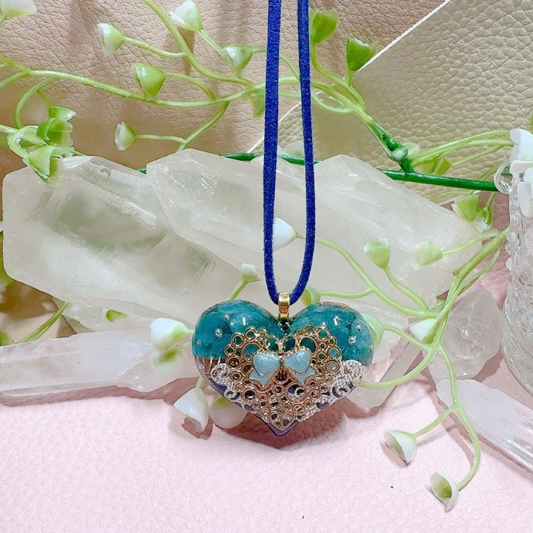 癒しのオルゴナイト❤️シトリン＋サードオニキスの香水瓶型♡