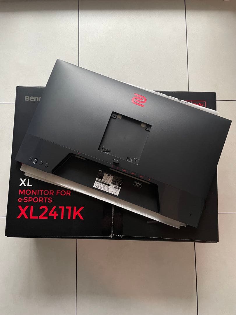 ディスプレイ・モニター本体 BenQ ZOWIE xl2411k 24inch