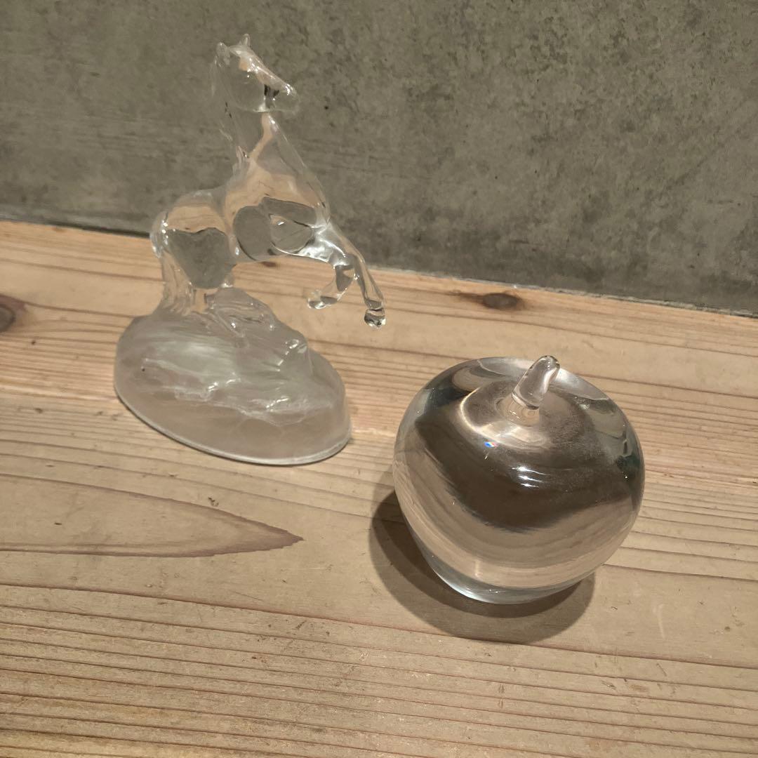 美品 ヴィンテージ ガラス 馬　りんご 置物 オブジェ ずっしり　クリスタル