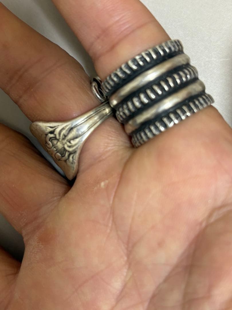 即日配送！値下げ！Navajo 3連チゼルワーク リング 21号