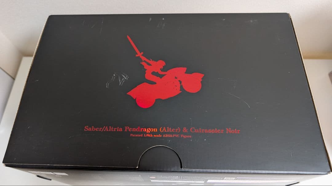 セイバー/アルトリア・ペンドラゴン〔オルタ〕＆キュイラッシェ・ノワール