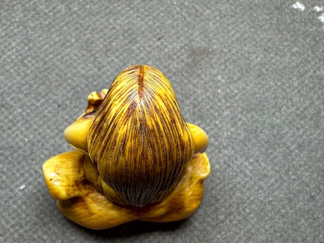 極上　根付　海女　天然素材　アンティーク　和彫　置物　骨董　飾り物　古美術品