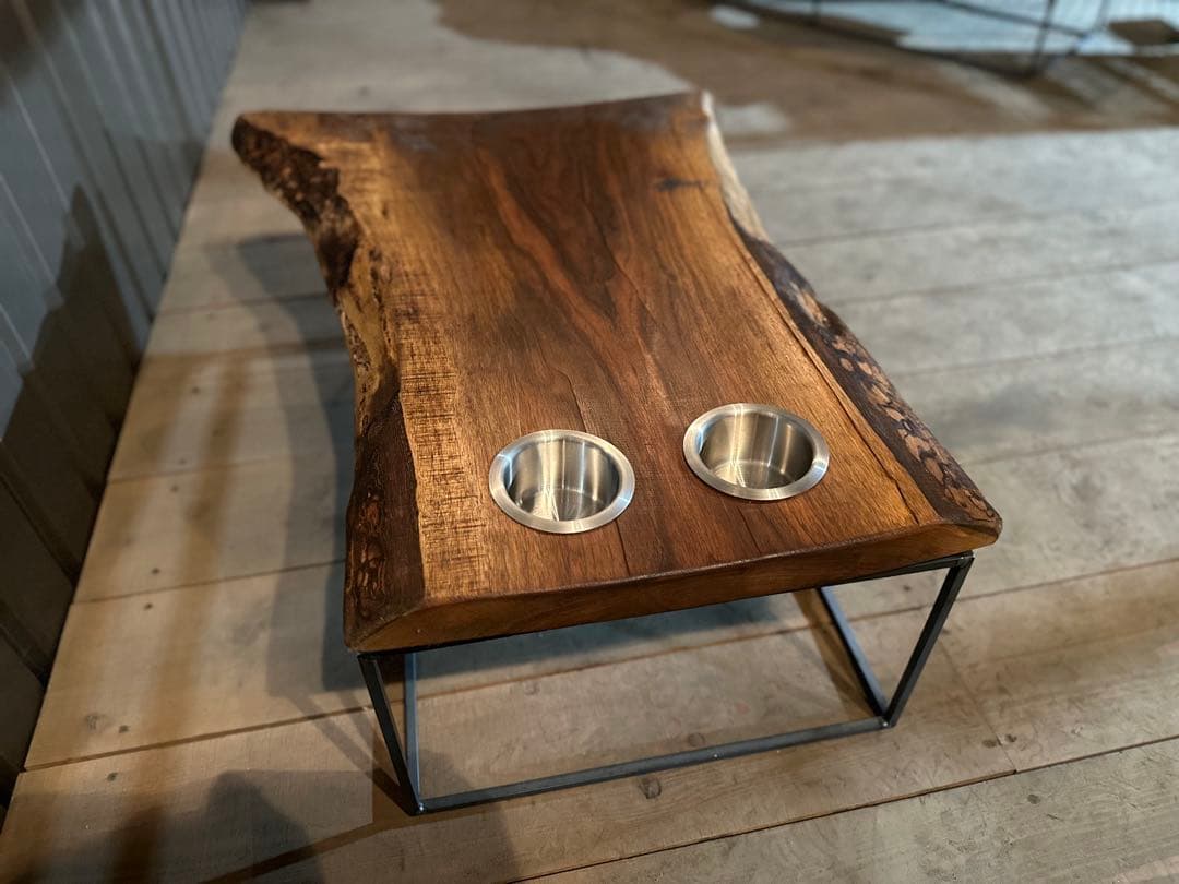 【早い者勝ち！SALE！】一枚板テーブル　ウォールナット　センターテーブル