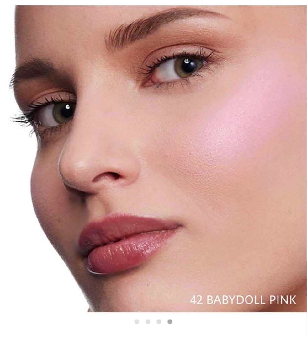 イヴ・サンローラン　メイクミーブラッシュパウダー　Ｓ　42