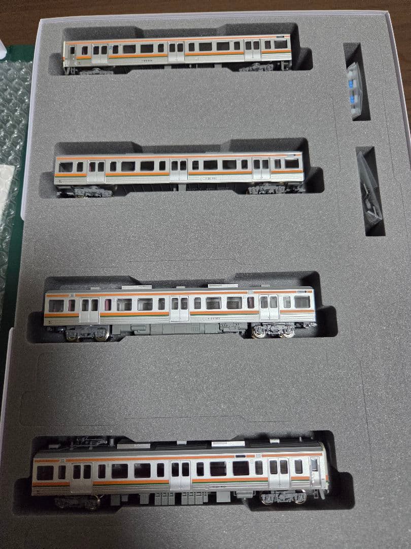 KATO 10-1858 211系5000番台(中央本線) 4両編成セット