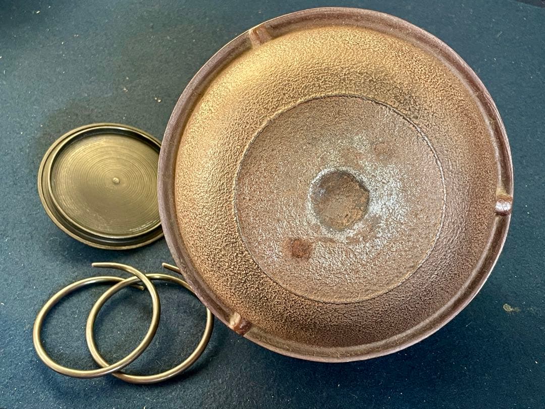 【未使用 美品】「母」 唐銅 朝鮮風炉 真形釜添 釜師 敬典 釜鐶 共箱(敬F)