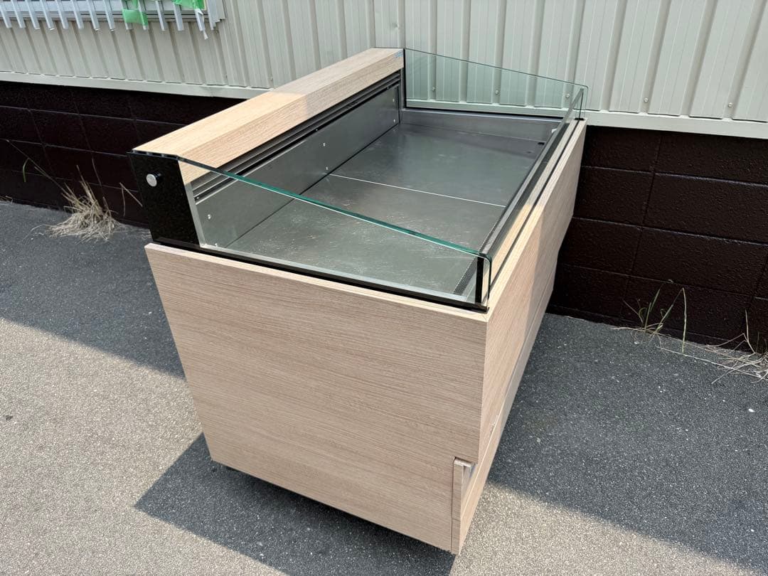 大和冷機　オープン冷蔵ショーケース　１００V　厨房　飲食店　CF-040P-DB