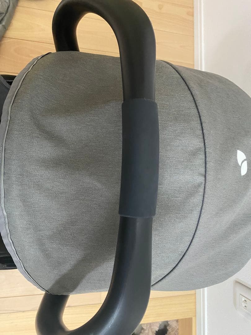 Joieベビーシート『gemm（ジェム）』と『i-Base（アイベース）』セット