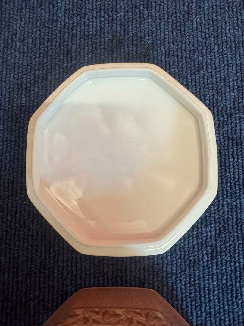 1911  ウェッジウッド  小物入れ　陶器　金彩