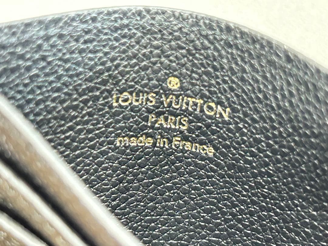 【美品】ヴィトン　カードケース　M82132 ポルトカルトLVチャーム