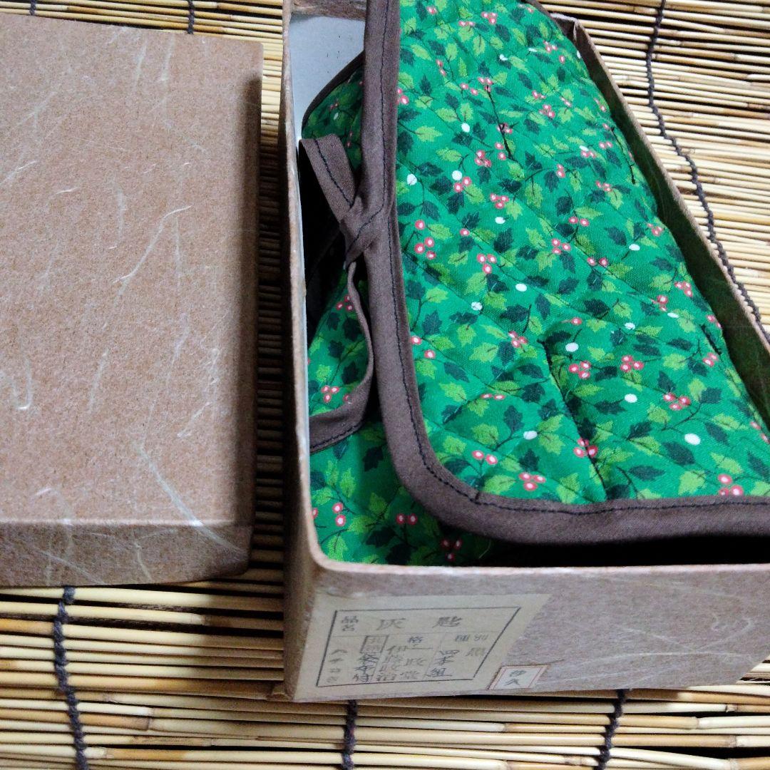 歴代茶杓集　宗篤(格影休)✚一政堂(初代)伊藤政治　灰匙【黒４本組】袋布付　沙久