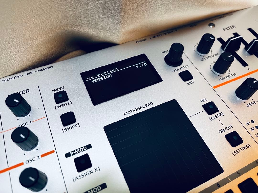 Roland GAIA2 シンセサイザー 37鍵　ほぼ未使用品