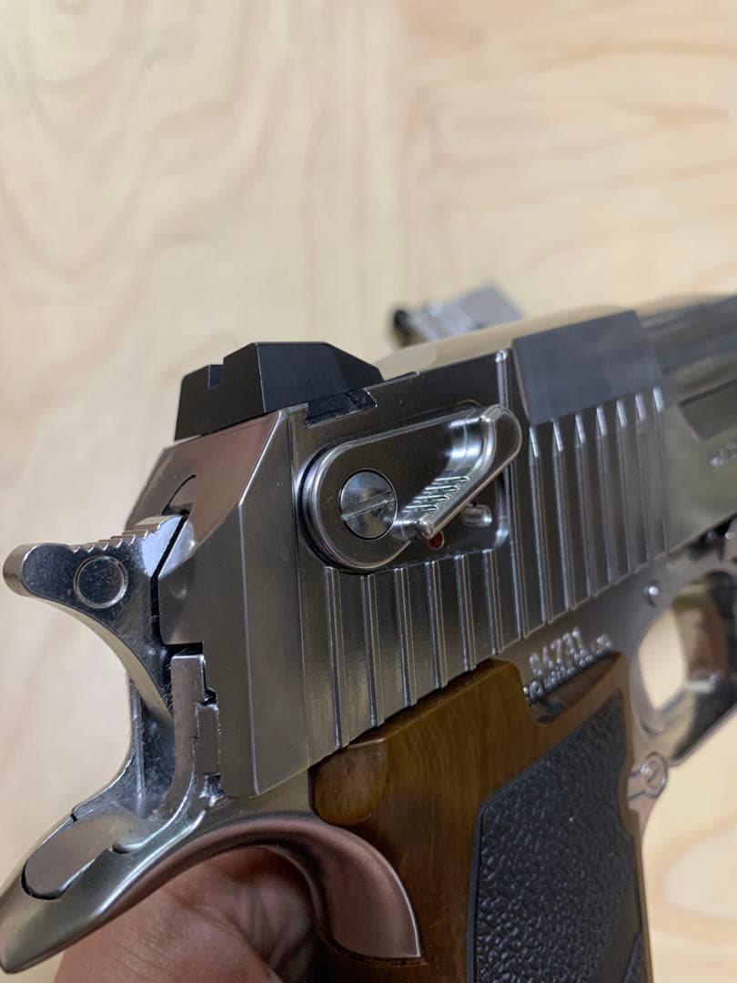 ライトニングホーク.50AE 限定品　バイオハザード　デザートイーグル