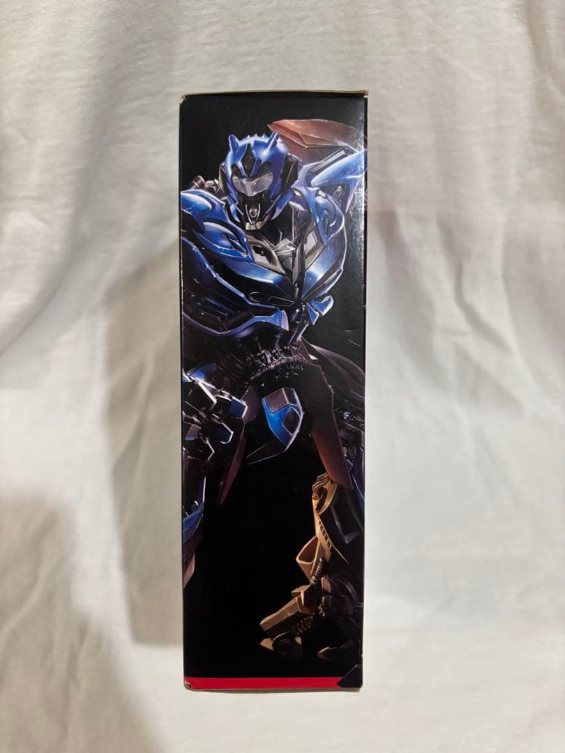 トランスフォーマー　ss 17 ケイエスアイセントリー　スタジオシリーズ　新品