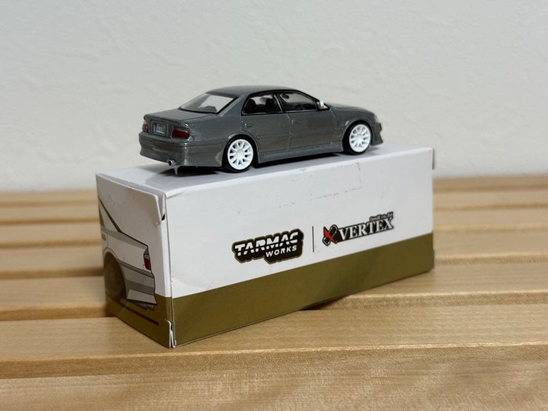ミニカー TARMAC 1/64 VERTEX Toyota Chaser JZX100