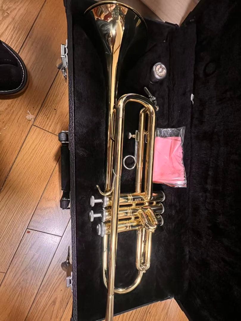 金色 3バルブ トランペット 本体