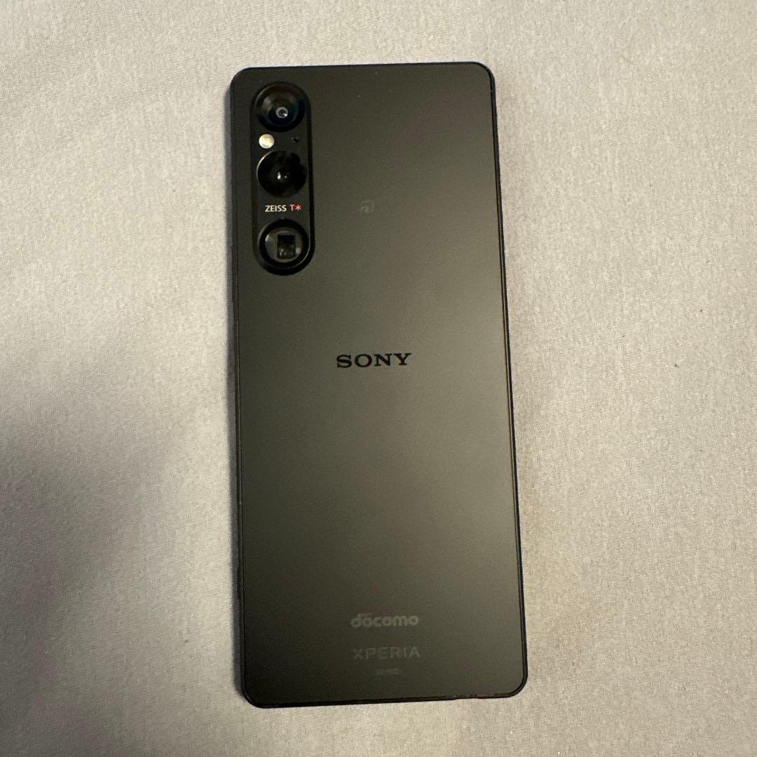 SONY Xperia 1 V docomo SO-51D SiMフリー 1
