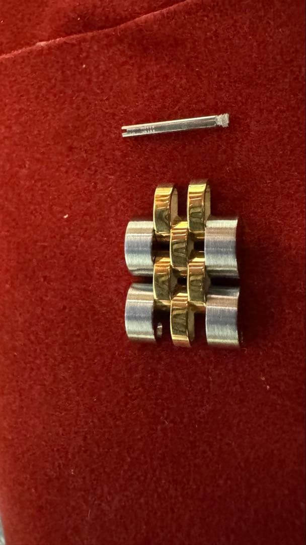 ロレックスレディースデイトジャストの新品外しのコマとケース