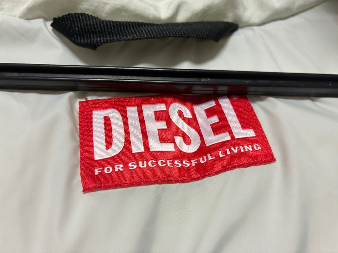 【ナナコ様】DIESEL フード付き ホワイト ダウンベスト ディーゼル 希少