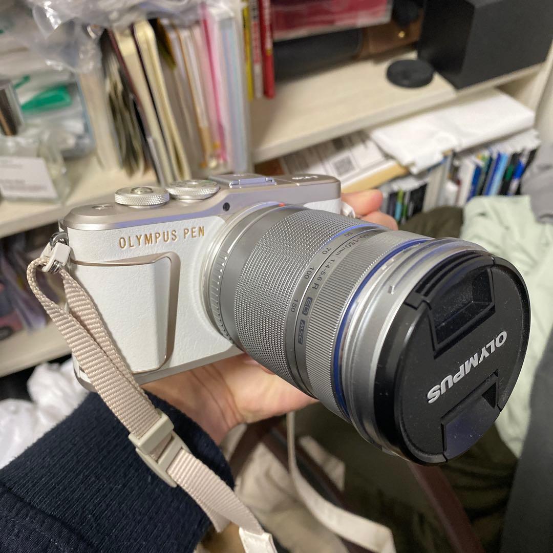 Olympus E-PL10 ミラーレス一眼 シルバー