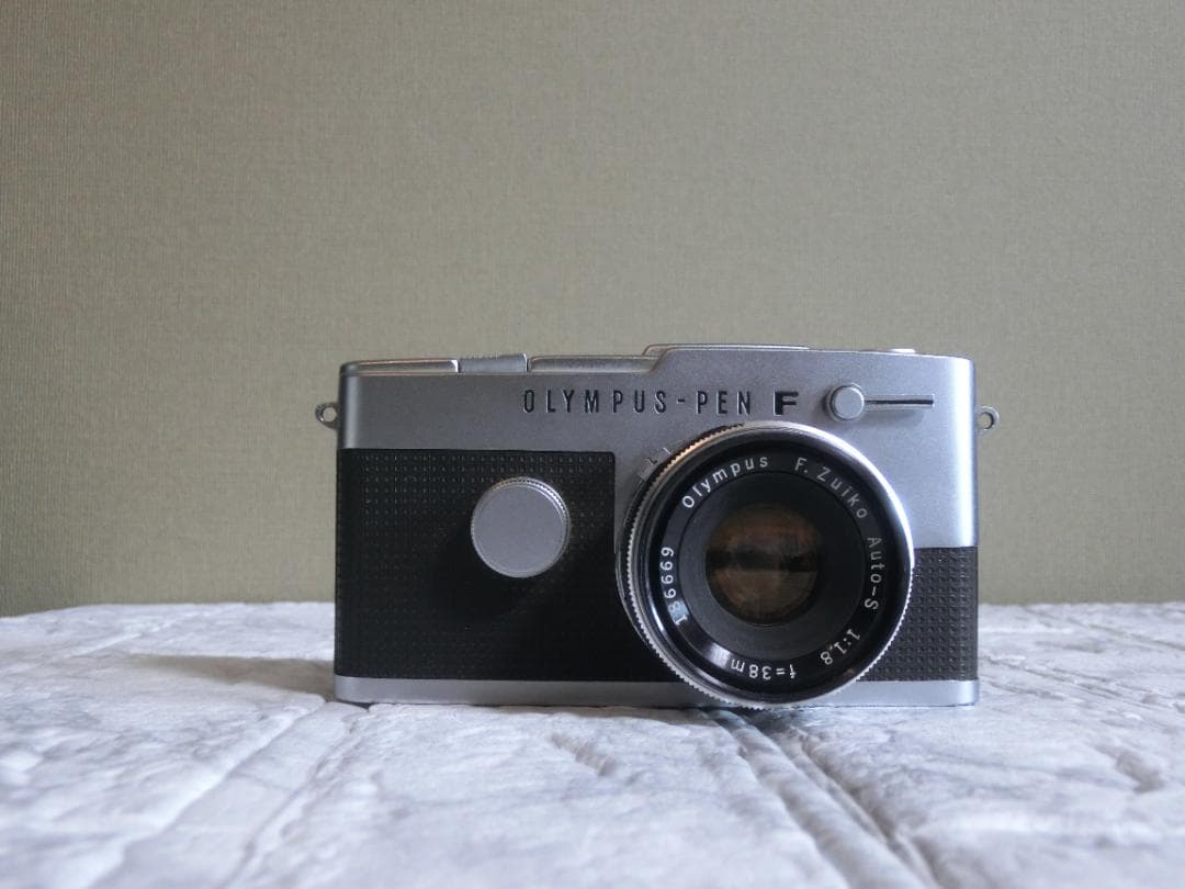 な*き様 Olympus PEN FT （レンズ付き）