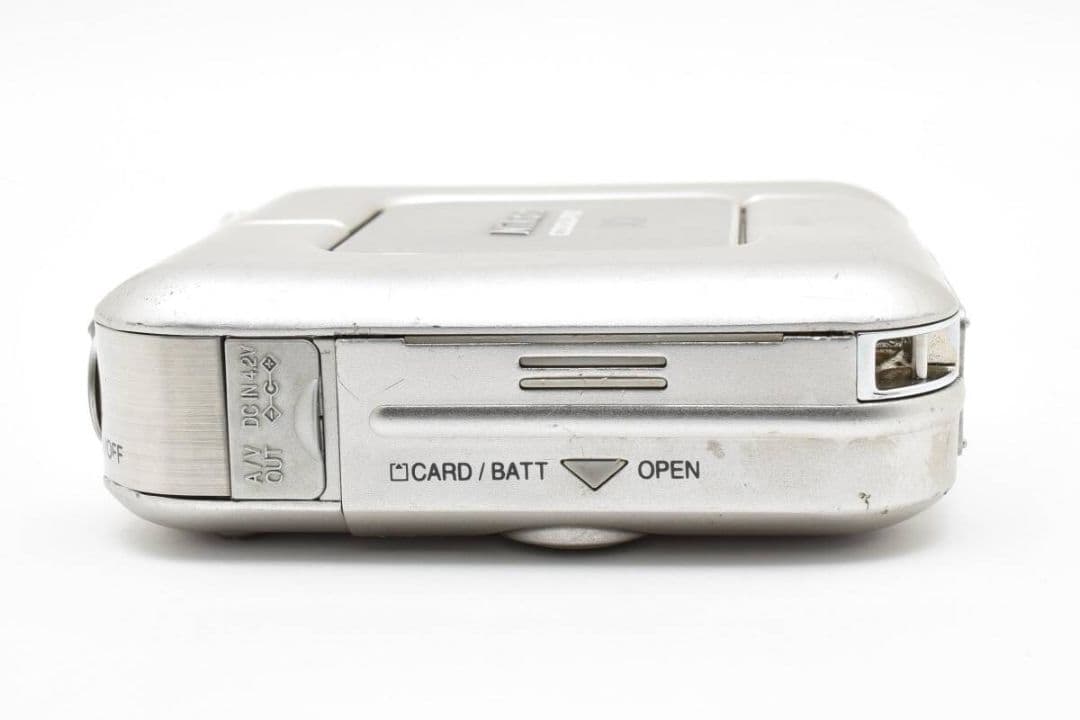 Nikon COOLPIX SQ　ニコン　クールピクス