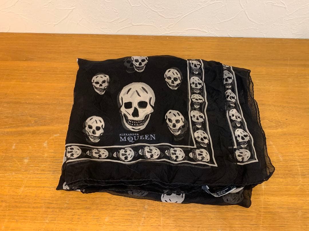 G0825-38★ALEXANDER McQUEEN スカルバンダナ