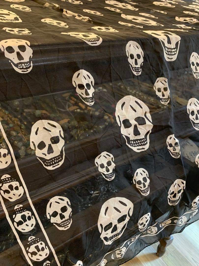 G0825-38★ALEXANDER McQUEEN スカルバンダナ