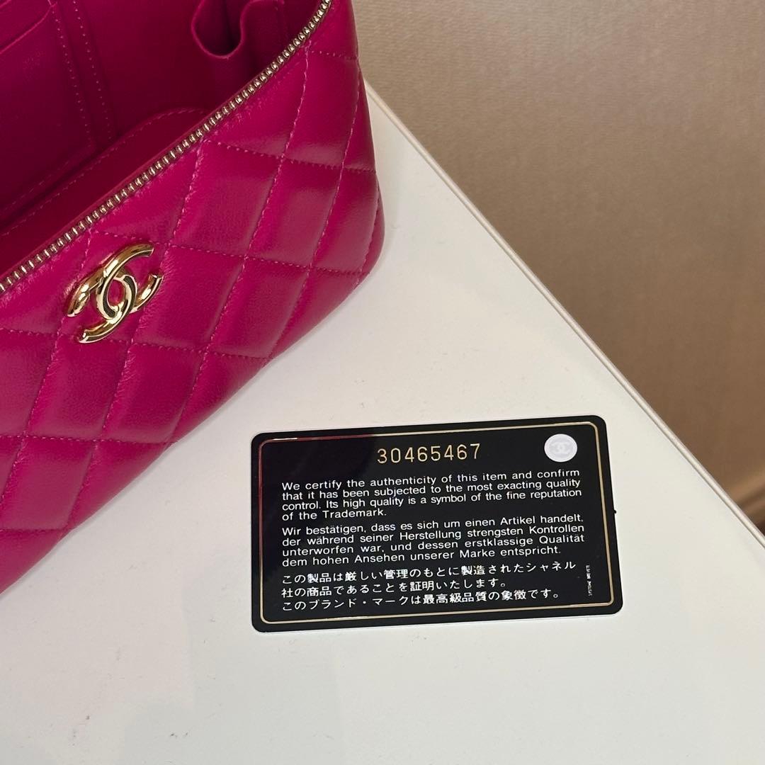 【希少】CHANEL ピンクレザーショルダーバッグ