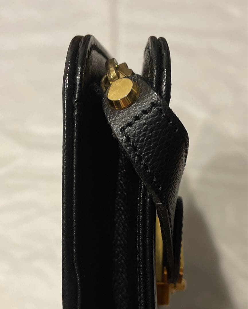 【新品・国内正規品】イヴ・サンローラン ビジネスバッグ