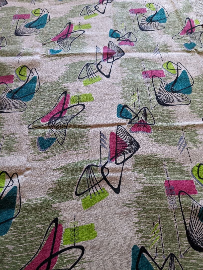 50’ｓ柄カーテン 2枚　ベージュブーメラン２００