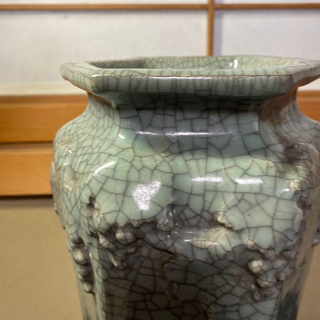 中国古玩　青磁山葡萄文面取花生　31cm13cm