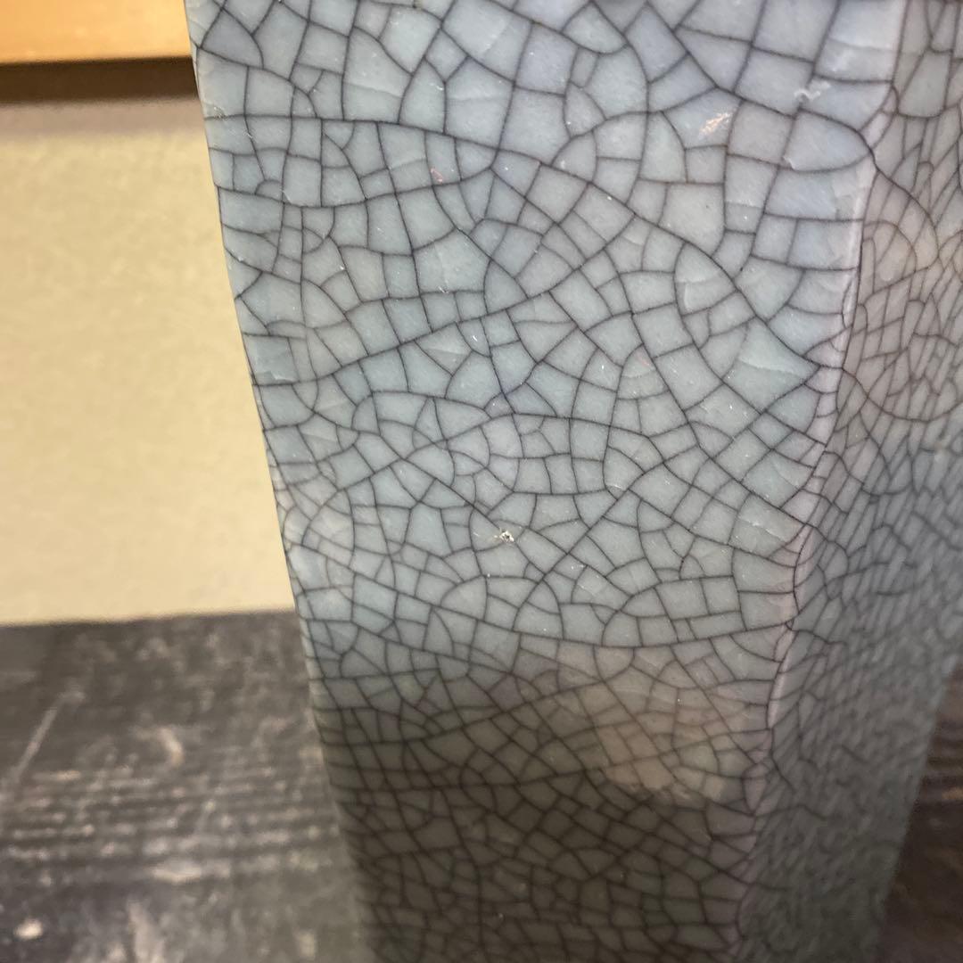 中国古玩　青磁山葡萄文面取花生　31cm13cm