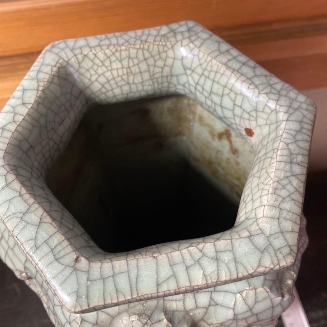 中国古玩　青磁山葡萄文面取花生　31cm13cm