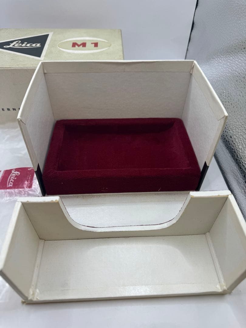 Leica M1レンジファインダーフィルムカメラ 箱と説明書
