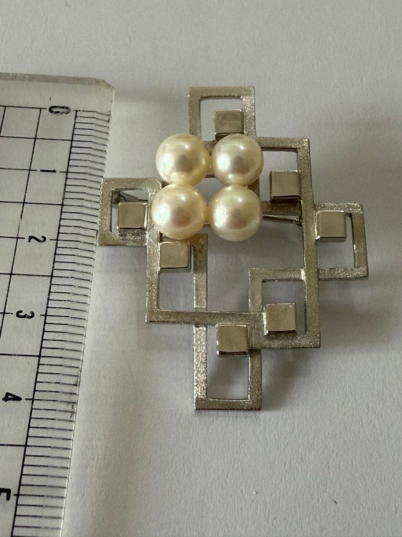 タサキ　ブローチ　あこや真珠　本真珠　入学式　卒業式　TASAKI ブランド