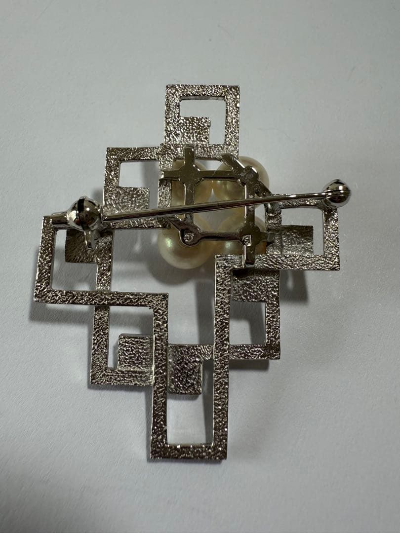 タサキ　ブローチ　あこや真珠　本真珠　入学式　卒業式　TASAKI ブランド