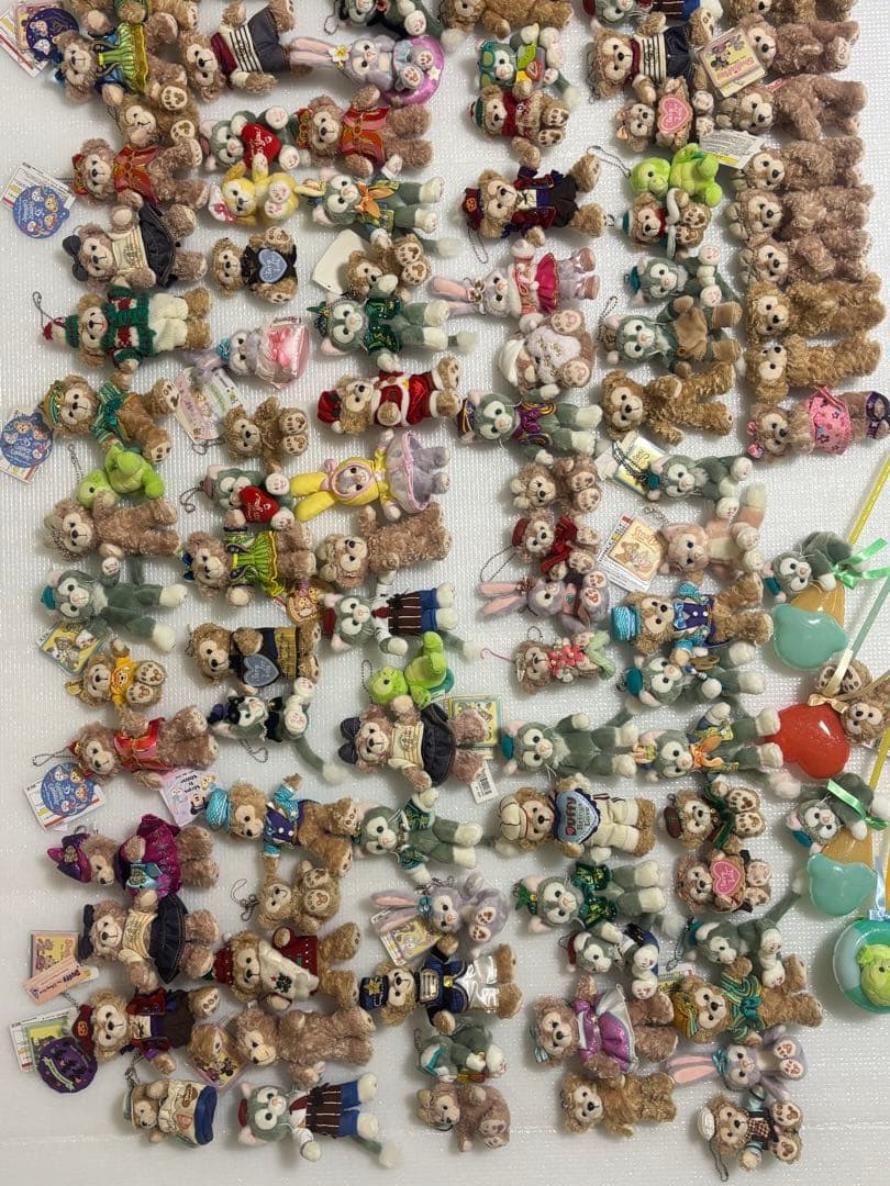 最終値下ダッフィーシェリーメイぬいばぬいぐるみバッヂストラップ109点セット